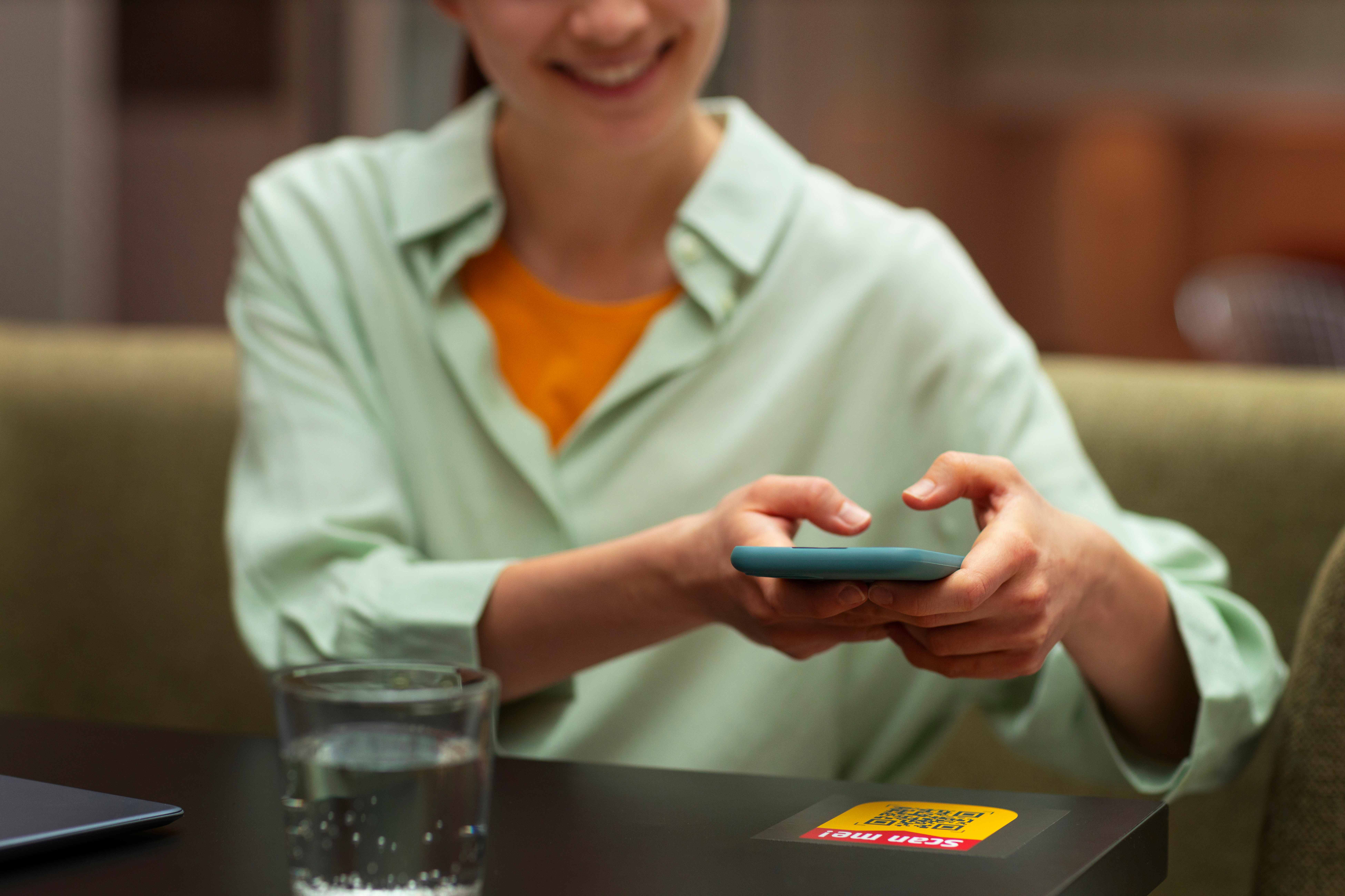 Как платить в Google Play картой зарубежного банка