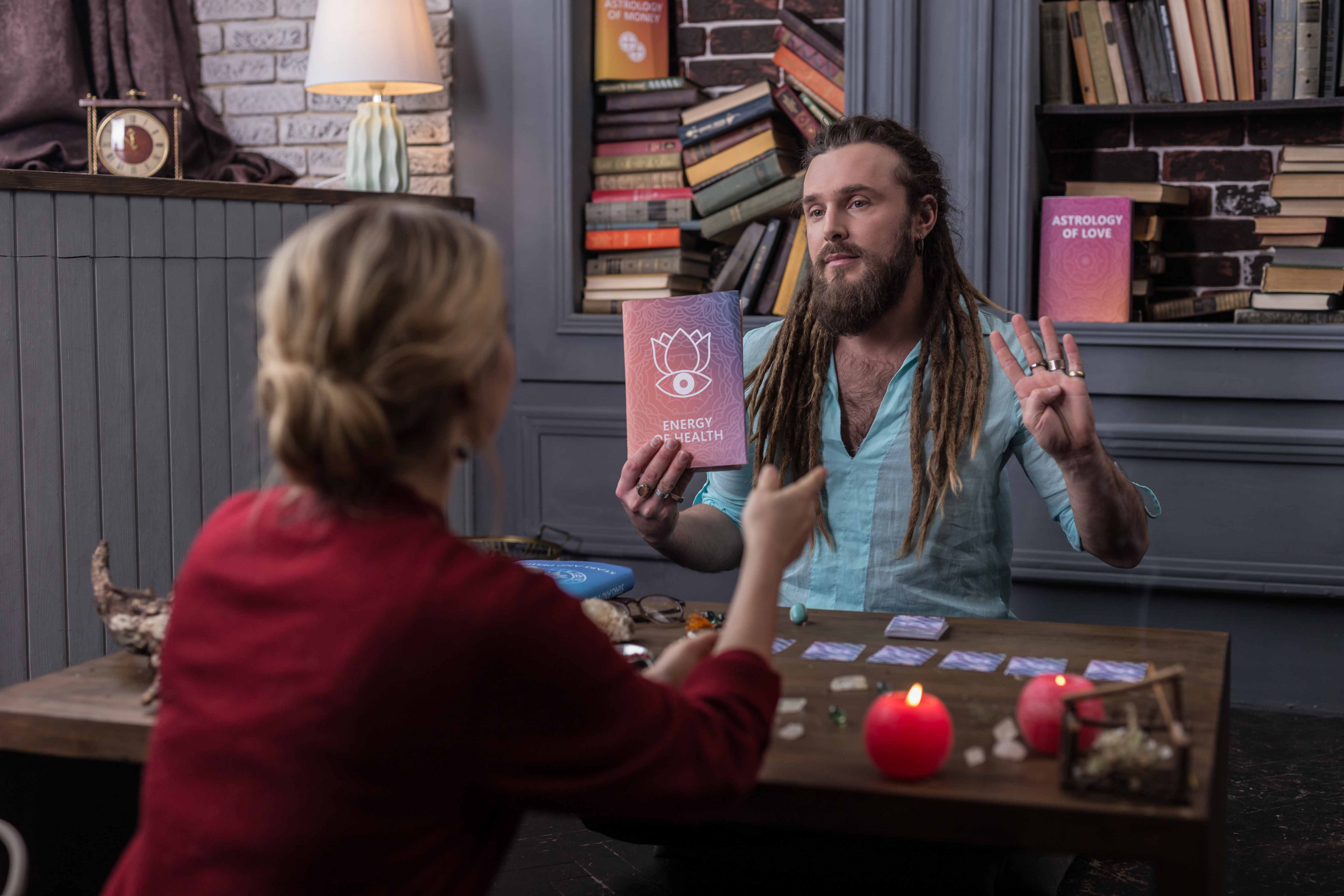 Как понимание психологических приемов обогащает игровой опыт